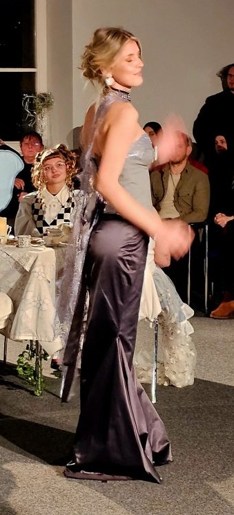 Fashion Show Käthe Kollwitz Schule Offenbach, Teeparty, 