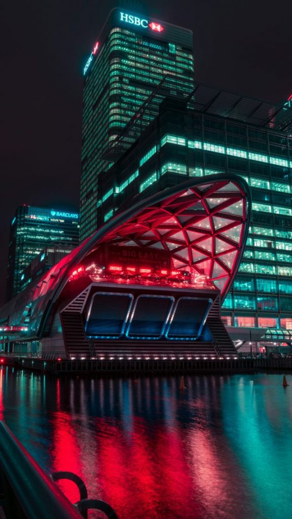 Canary Wharf bei Nacht