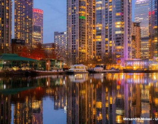 Canary Wharf bei Nacht