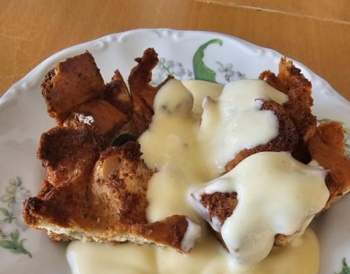 Bread Pudding Rezept mit Vanillesoße