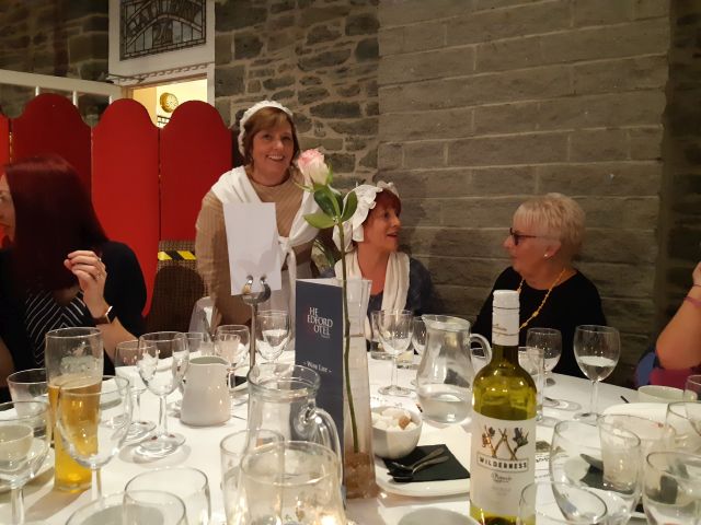 Beim Dinner der Gothic Week in Tavistock